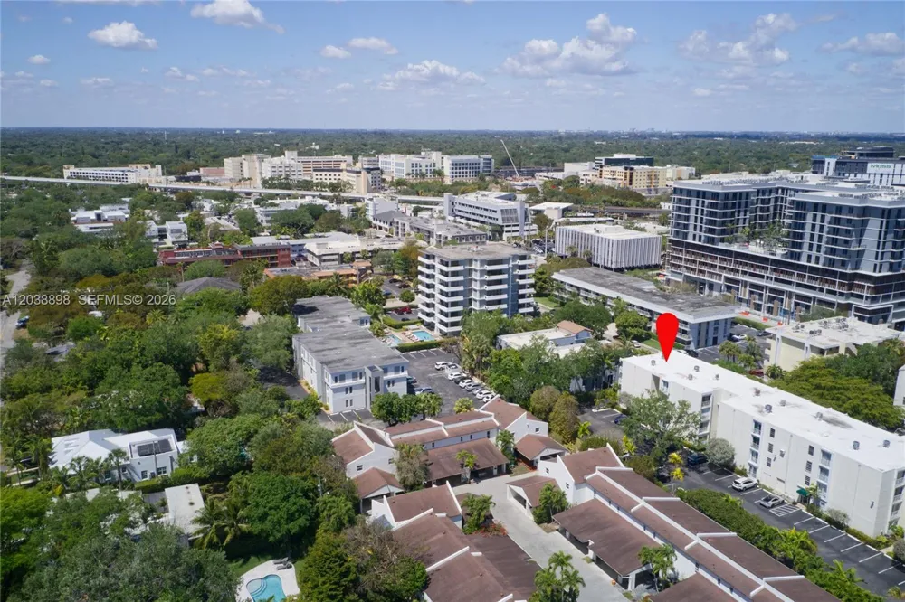 5838 SW 74th Ter #317 South Miami, FL 33143