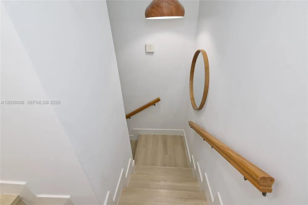 5838 SW 74th Ter #317 South Miami, FL 33143