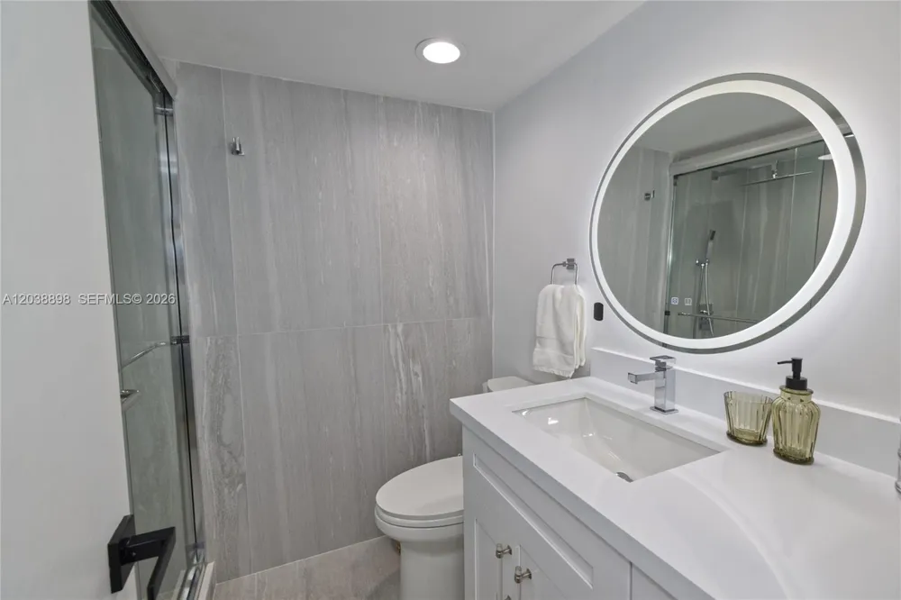5838 SW 74th Ter #317 South Miami, FL 33143