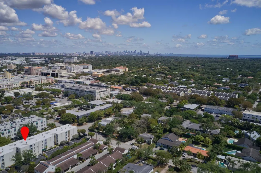 5838 SW 74th Ter #317 South Miami, FL 33143