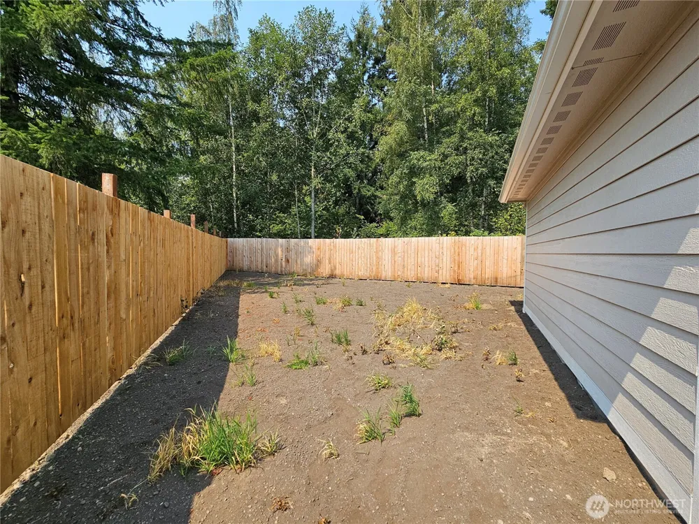 17 Pebble Creek Court Elma, WA 98541