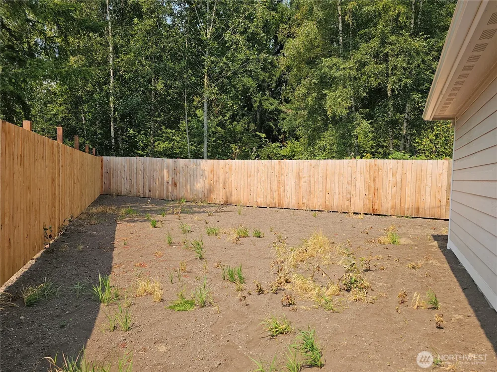 17 Pebble Creek Court Elma, WA 98541