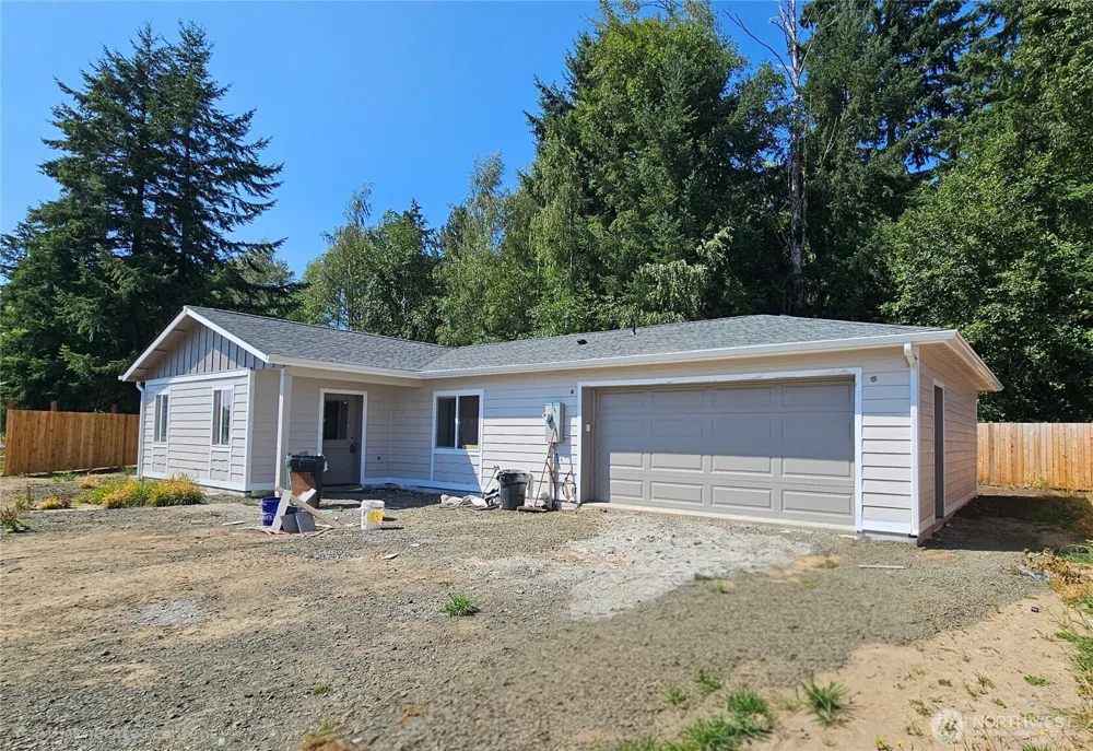 17 Pebble Creek Court Elma, WA 98541