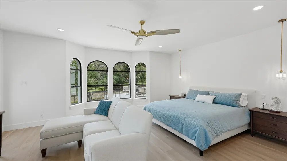8711 Deer Leap Boerne, TX 78015