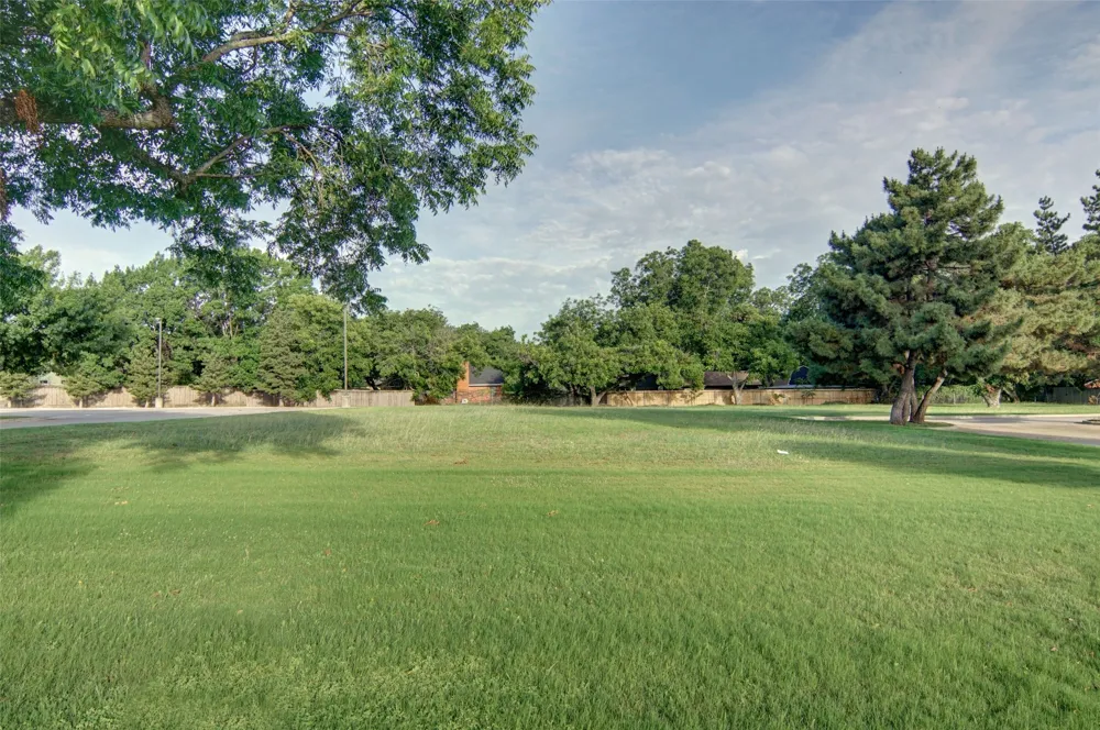 1250 Santa Fe Drive Weatherford, TX 76086