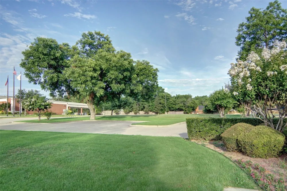 1250 Santa Fe Drive Weatherford, TX 76086