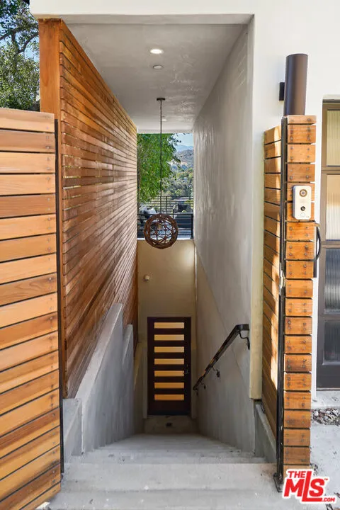 1349 Wildwood Drive Los Angeles, CA 90041