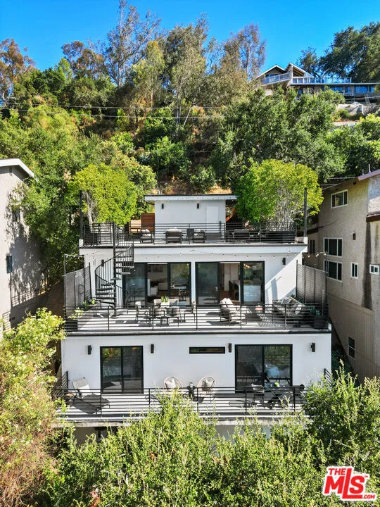 1349 Wildwood Drive Los Angeles, CA 90041