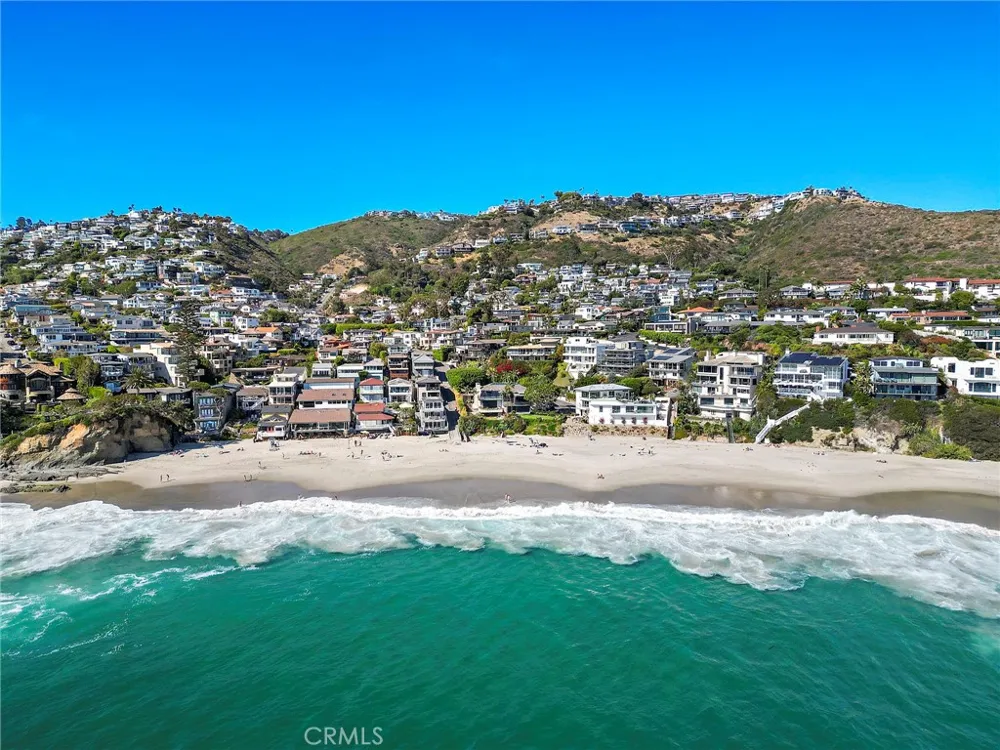 2966 Terry Road Laguna Beach, CA 92651