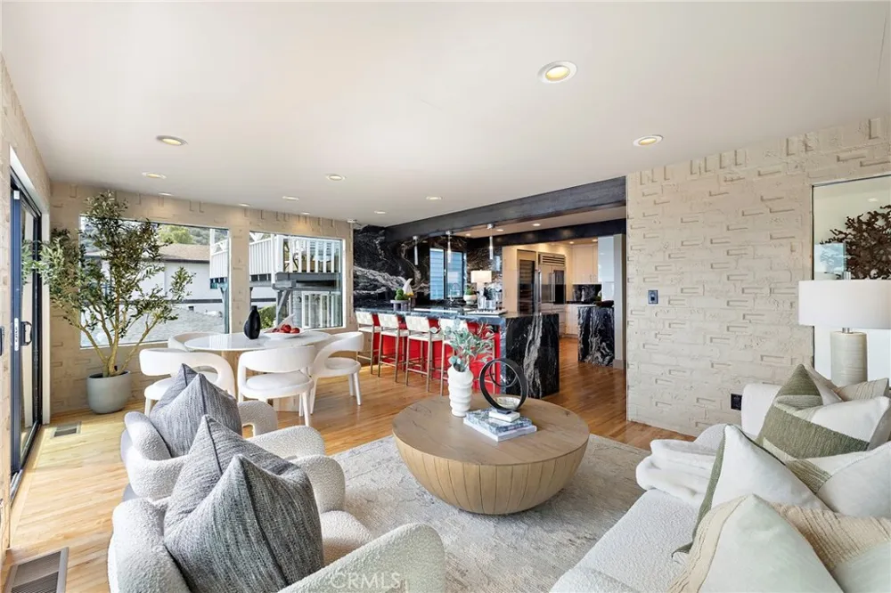 2966 Terry Road Laguna Beach, CA 92651