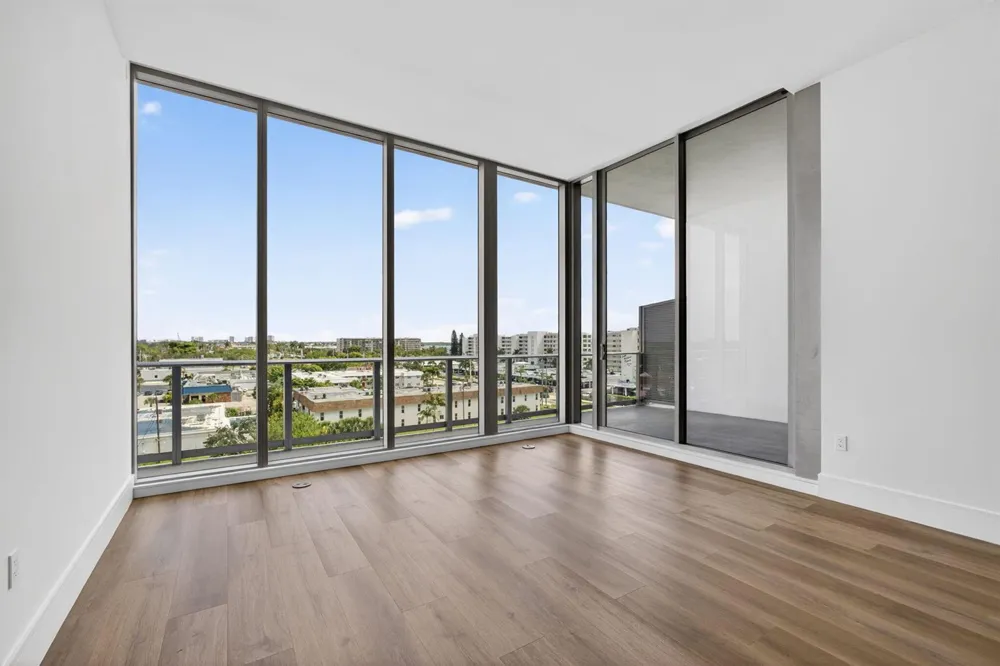 220 Lake Shore Drive #617 Lake Park, FL 33403