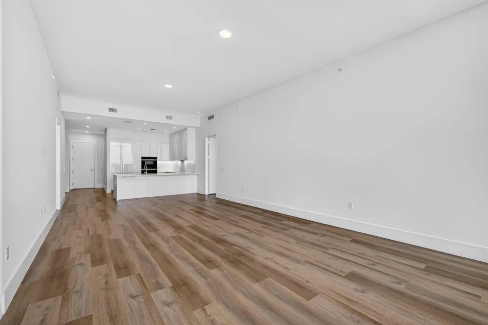 220 Lake Shore Drive #617 Lake Park, FL 33403