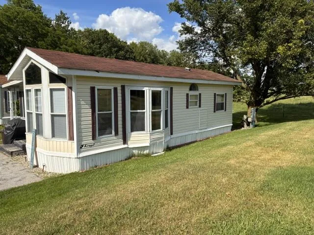 731 Bayside Lane Kinderhook Township, MI 49036