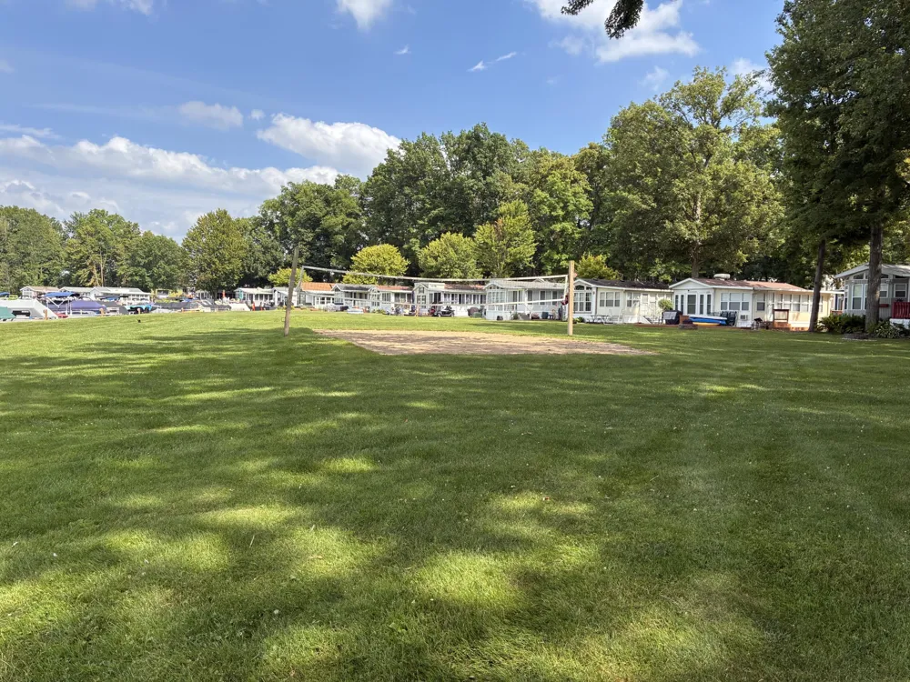 731 Bayside Lane Kinderhook Township, MI 49036