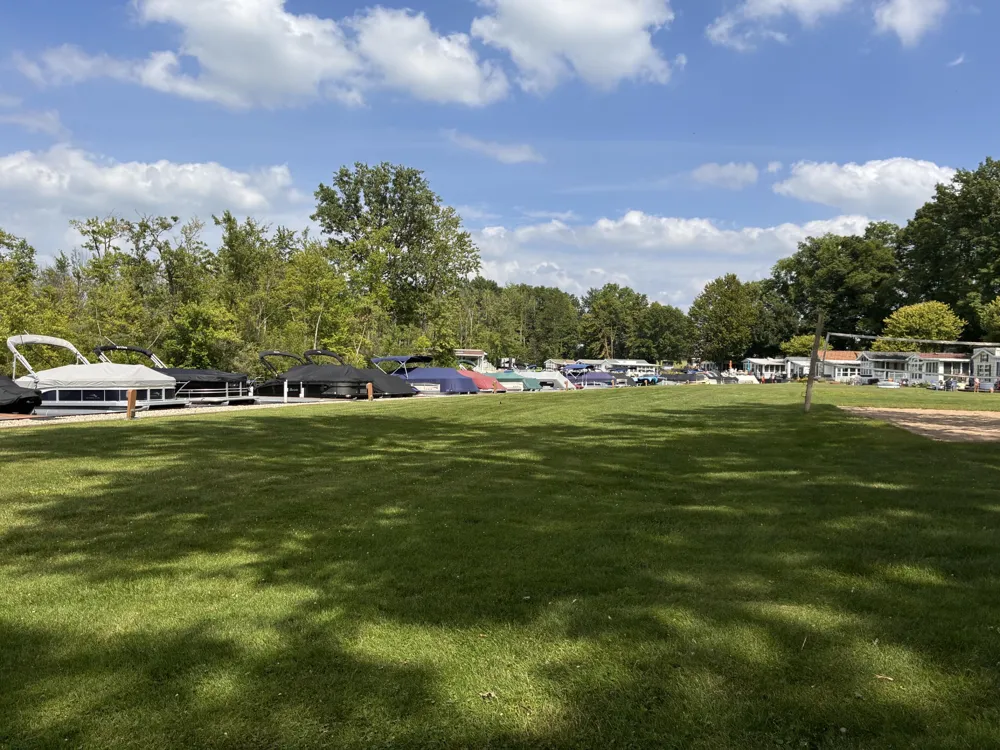 731 Bayside Lane Kinderhook Township, MI 49036