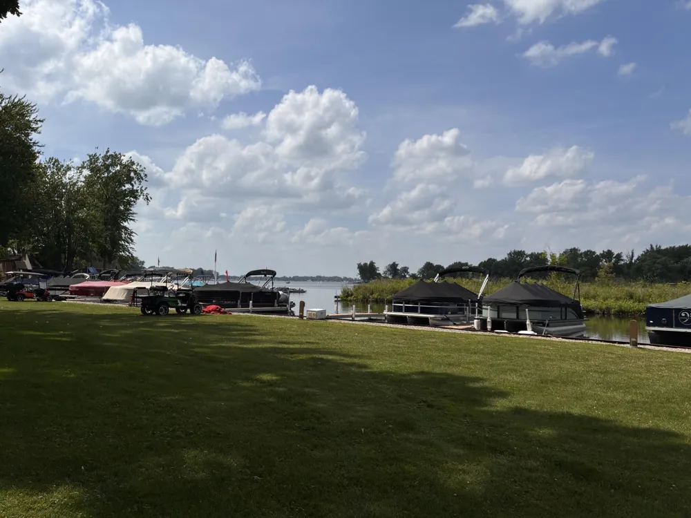 731 Bayside Lane Kinderhook Township, MI 49036