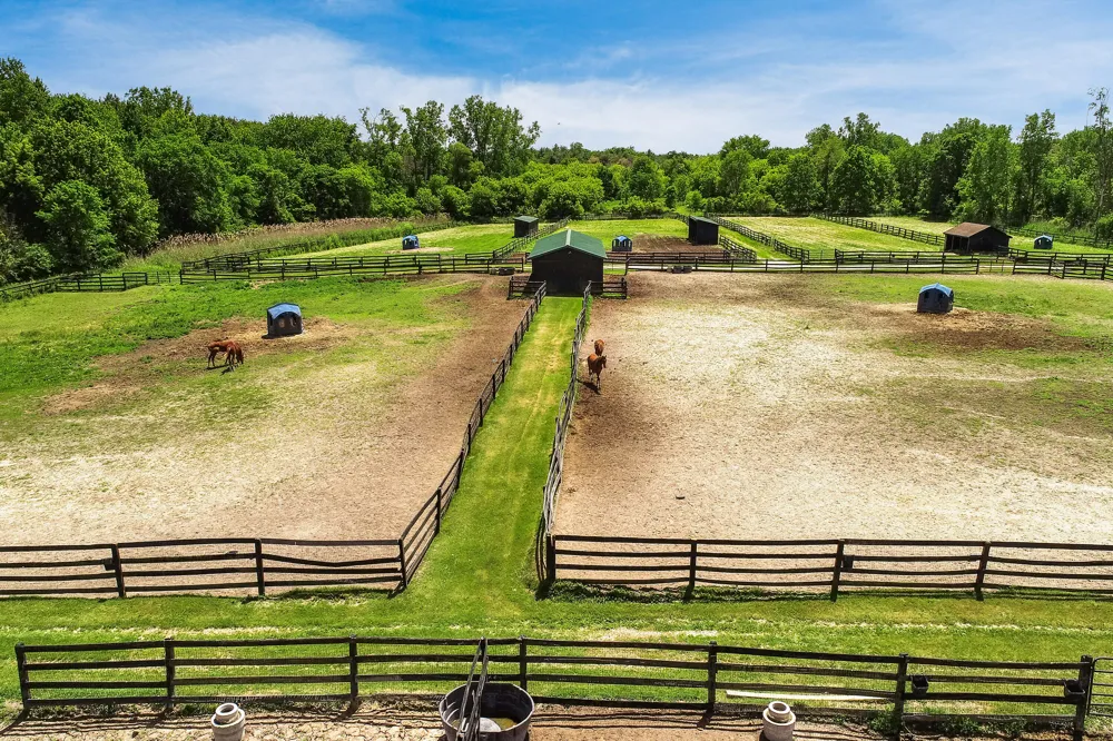 1925 S Bartlett Road St Clair Township, MI 48079