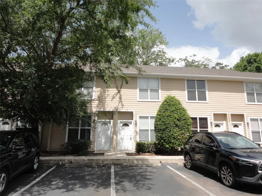 3584 SW 30TH WAY #129 Gainesville, FL 32608