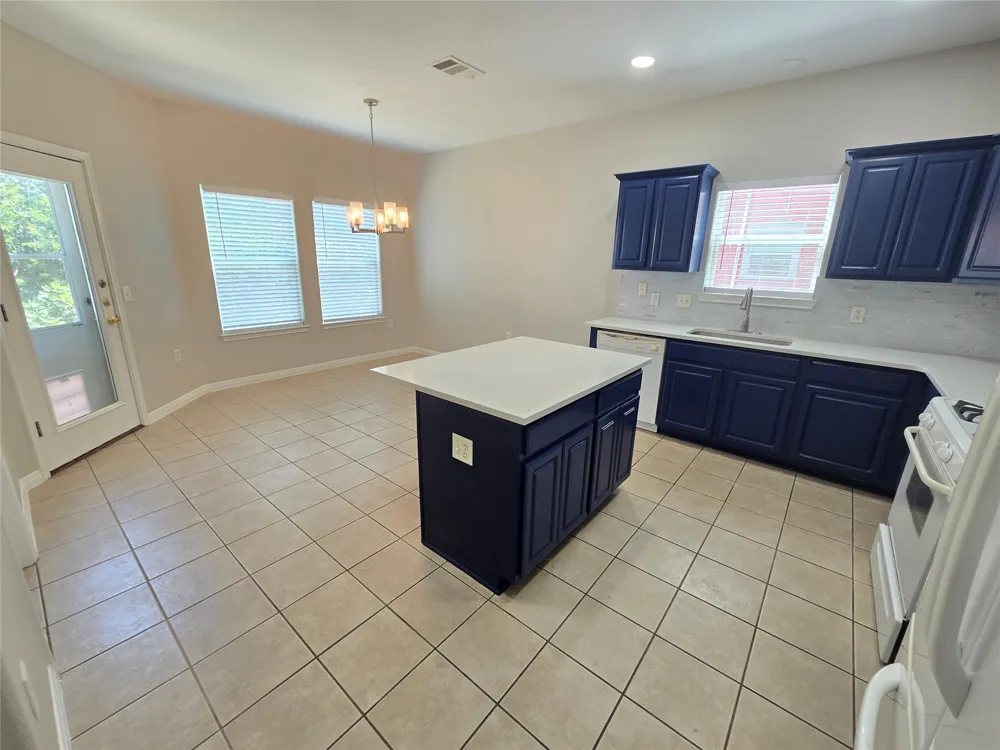 7509 Lazy Creek Drive Austin, TX 78724
