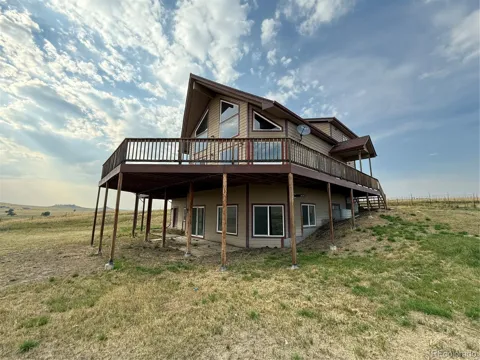 22500 Cow Circle