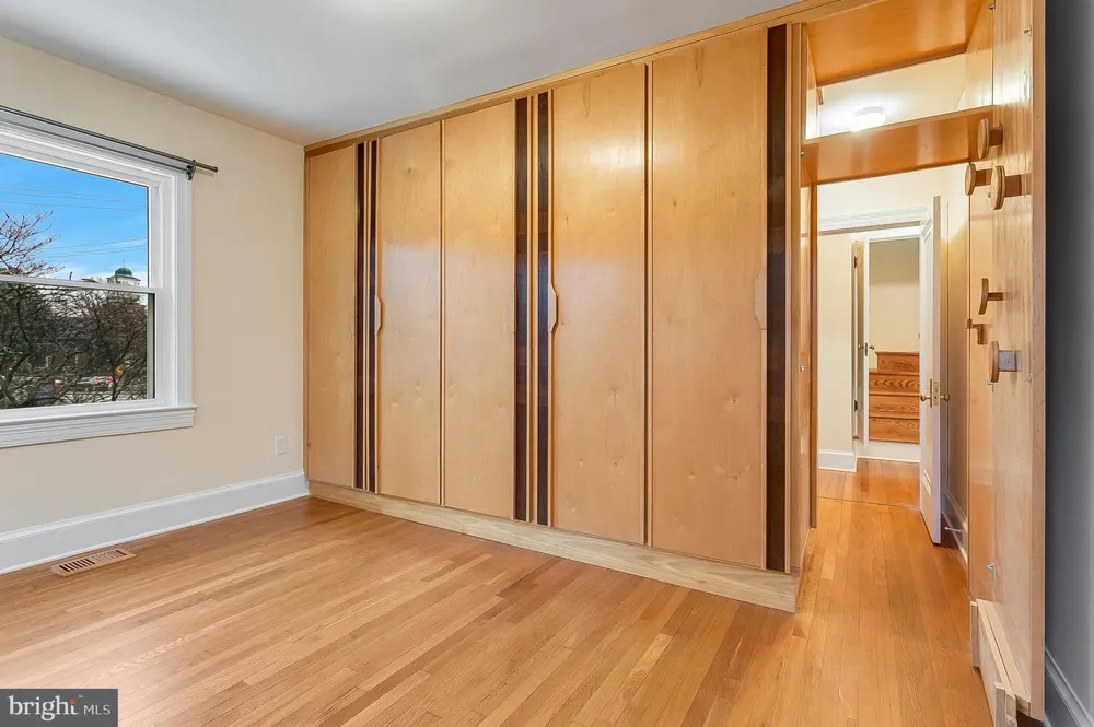4604 NOTTINGHAM DRIVE Chevy Chase, MD 20815