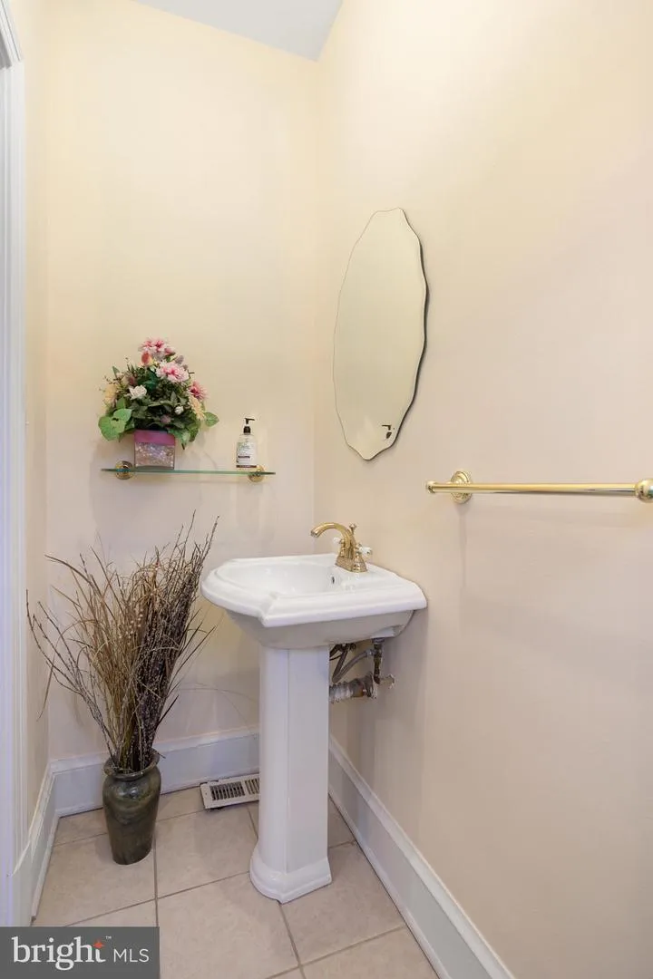 4604 NOTTINGHAM DRIVE Chevy Chase, MD 20815