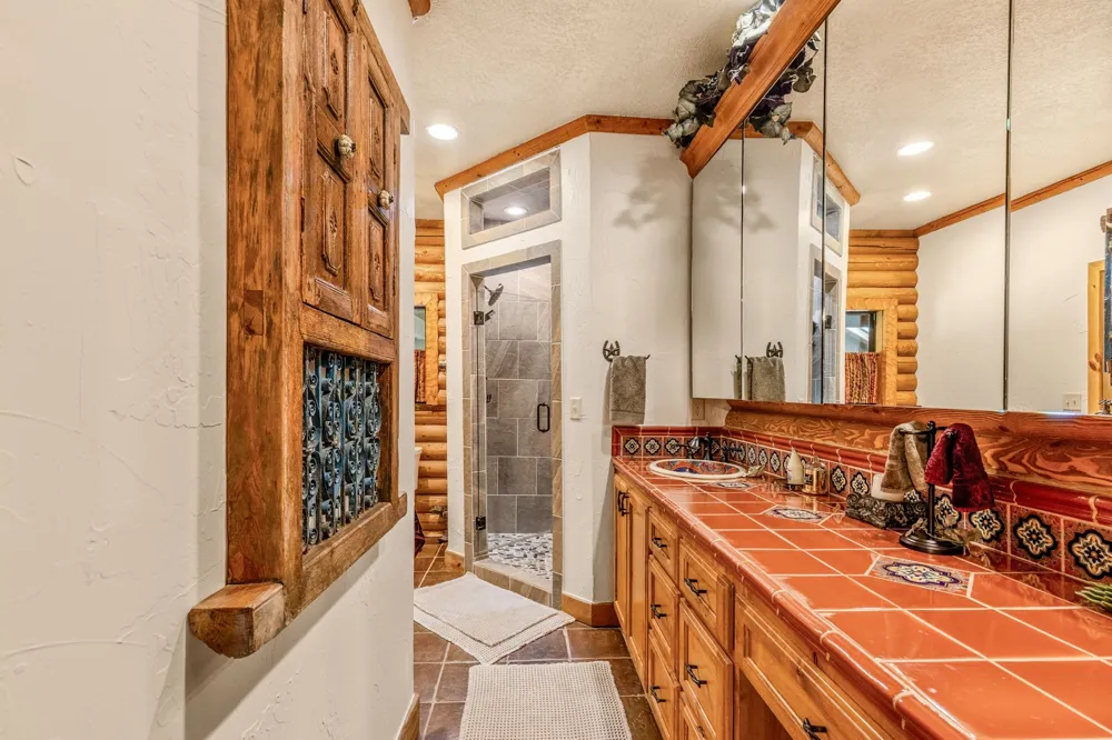 609 County Road 2421 Como, TX 75431