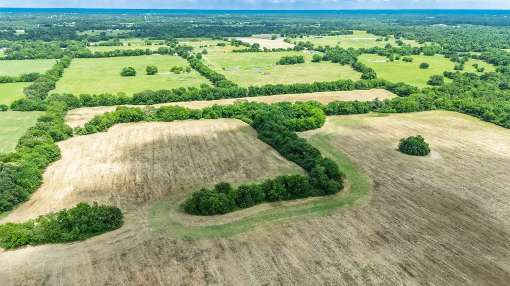 609 County Road 2421 Como, TX 75431
