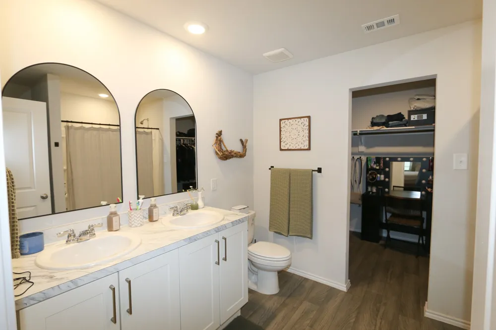 1206 River Oaks Lane Chandler, TX 75758