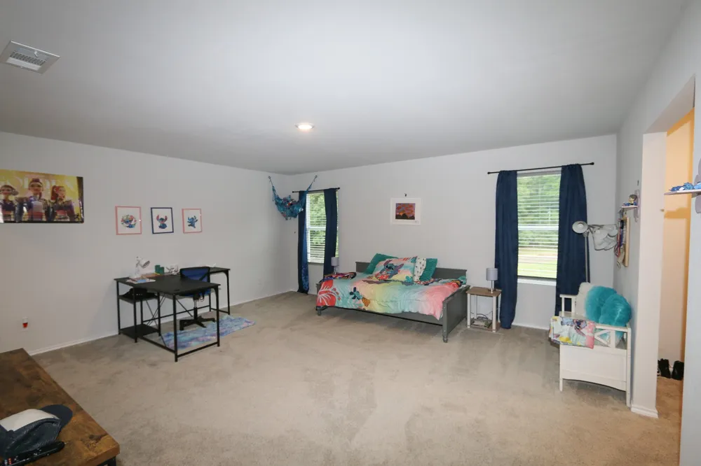 1206 River Oaks Lane Chandler, TX 75758