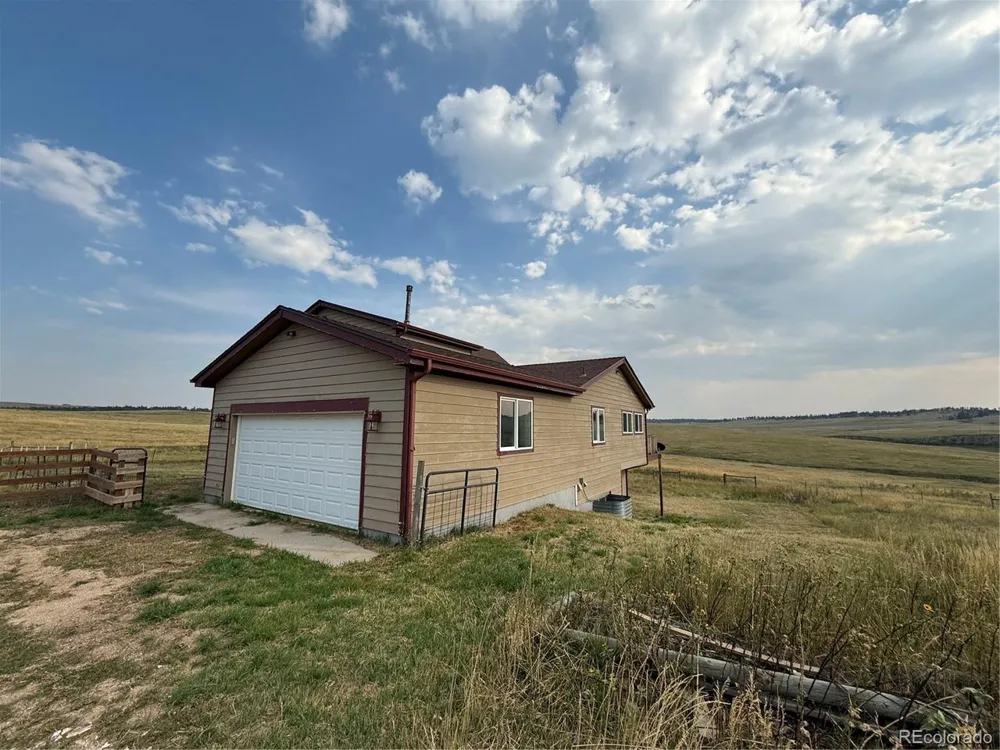 22500 Cow Circle Ramah, CO 80832