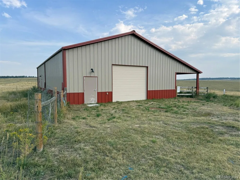 22500 Cow Circle Ramah, CO 80832