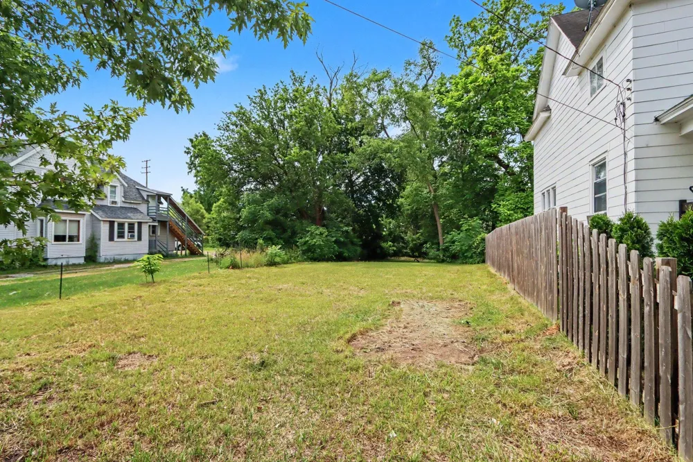 1016 E Vine Street Kalamazoo, MI 49001
