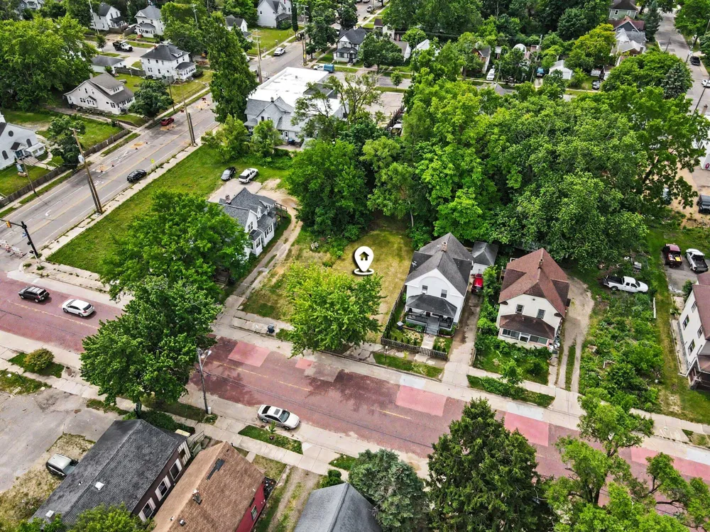 1016 E Vine Street Kalamazoo, MI 49001