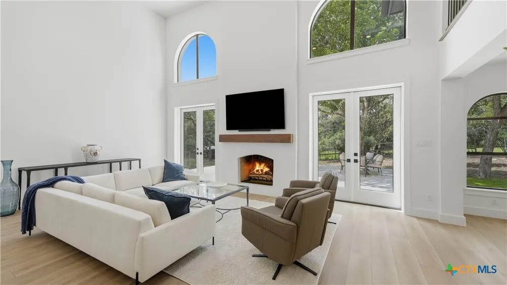 8711 Deer Leap Boerne, TX 78015