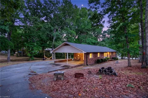 5325 Audrey Road