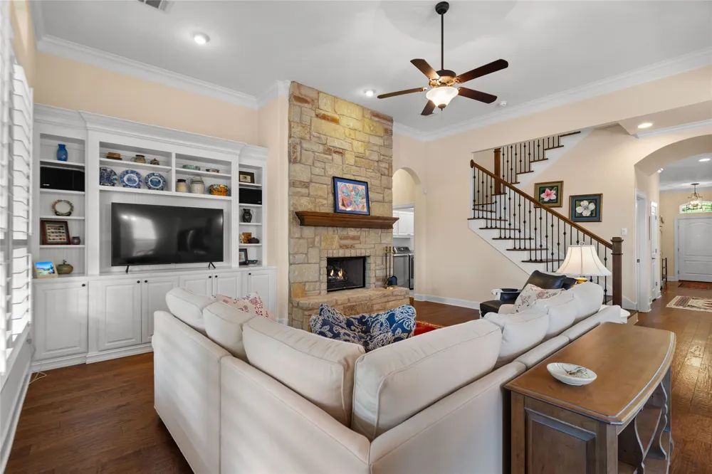 18605 Amberg Place Austin, TX 78738