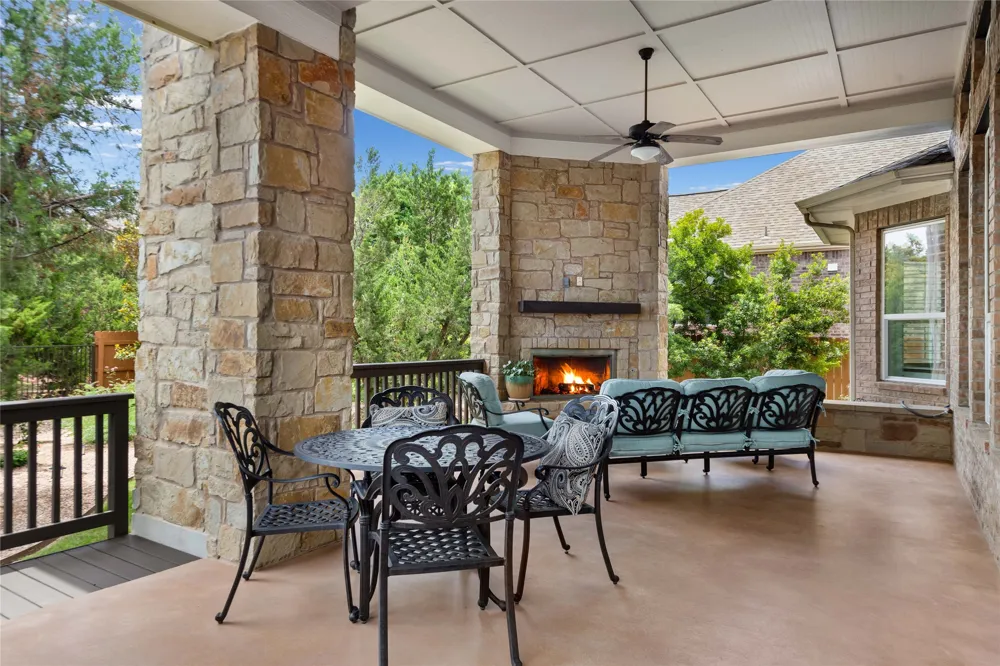 18605 Amberg Place Austin, TX 78738