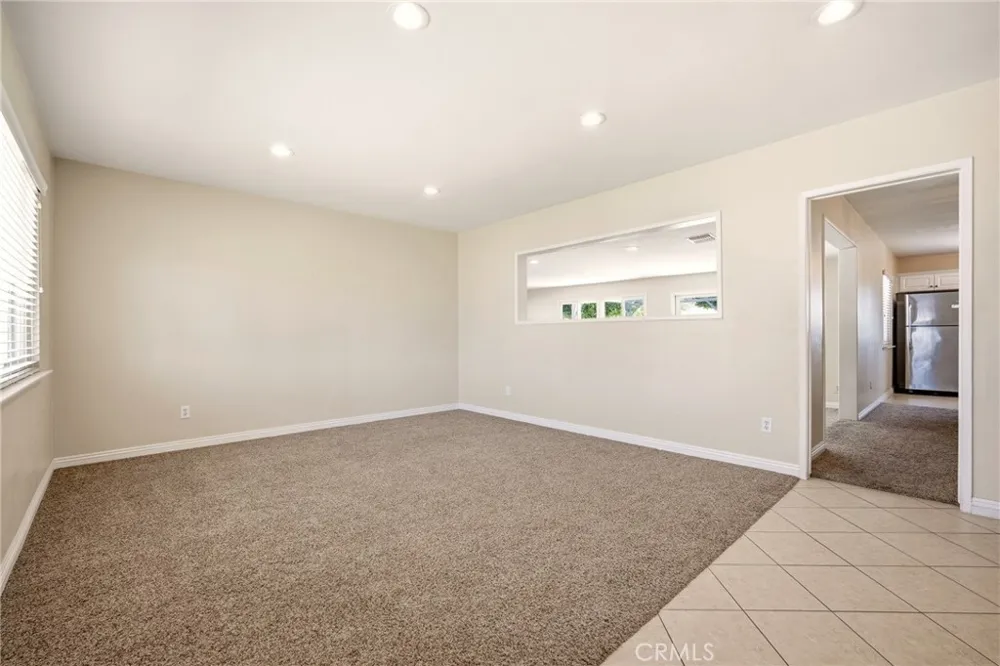 1225 W Glenmere West Covina, CA 91790