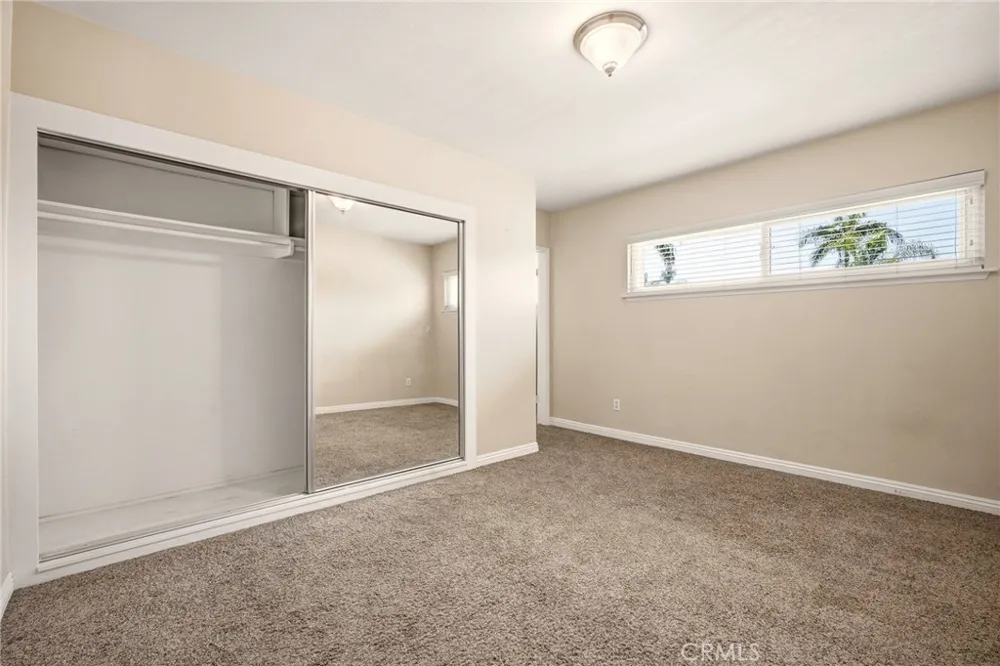 1225 W Glenmere West Covina, CA 91790
