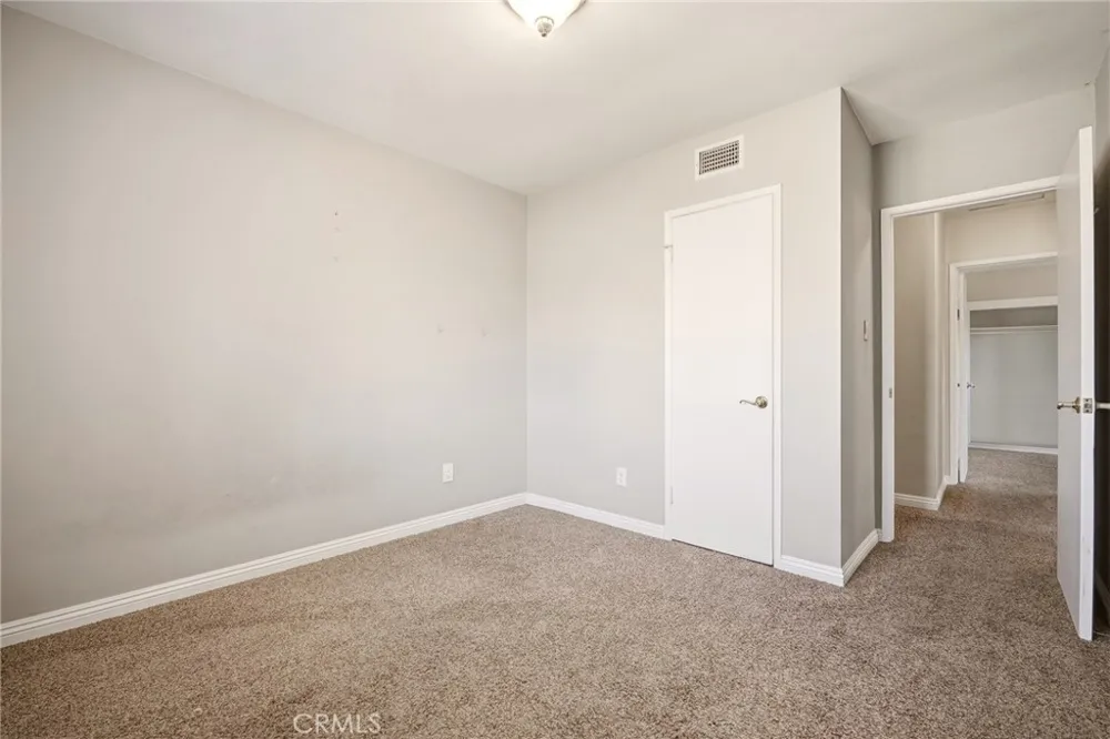 1225 W Glenmere West Covina, CA 91790