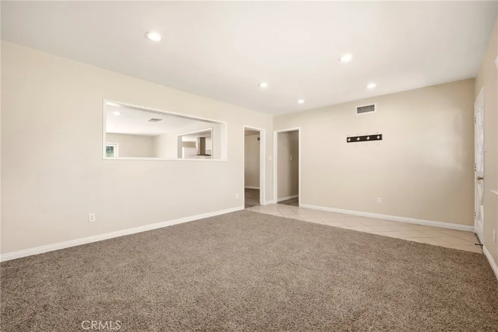 1225 W Glenmere West Covina, CA 91790