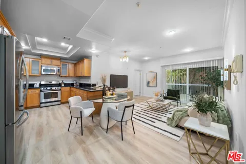 1128 S Serrano Avenue #104