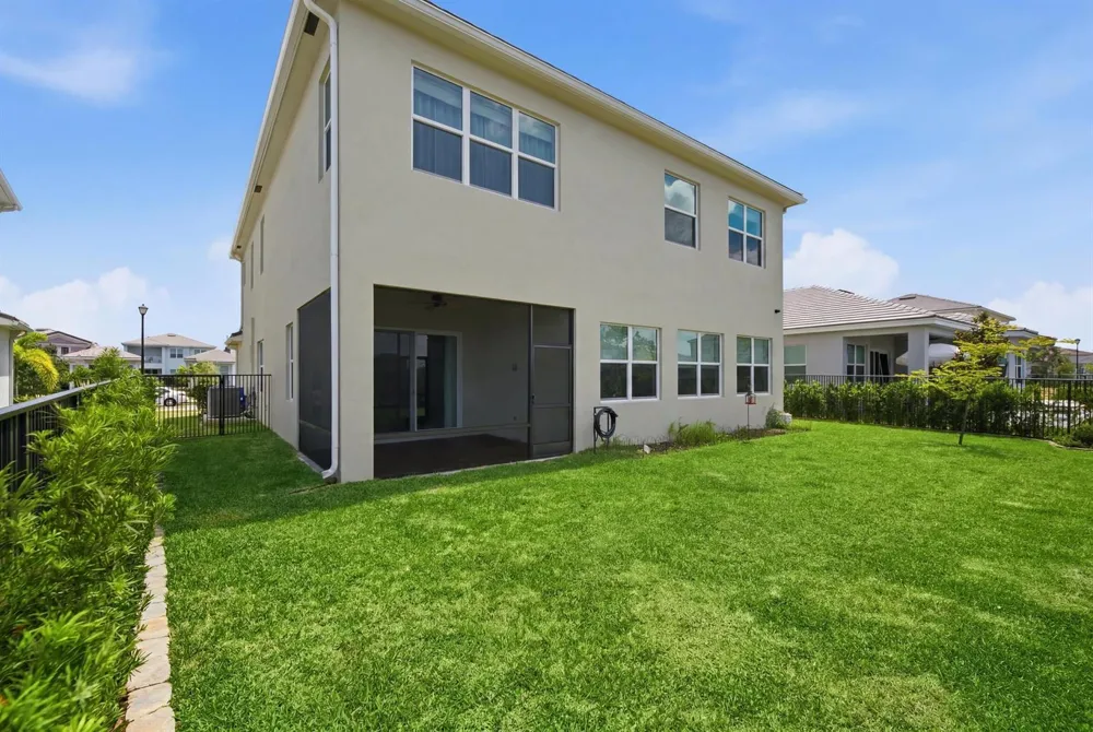 14160 Lacebark Lane Westlake, FL 33470
