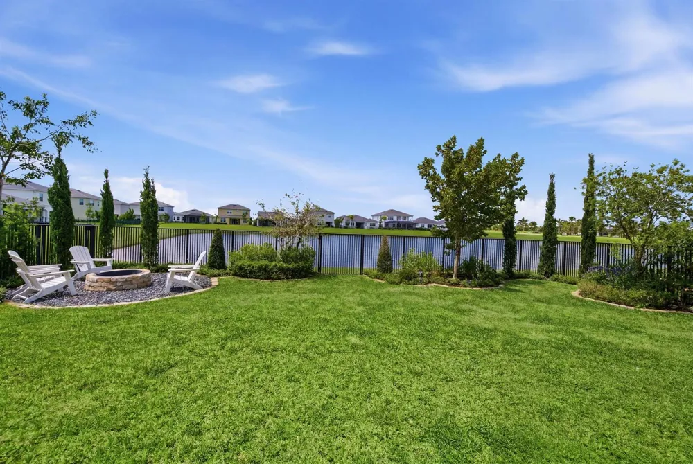 14160 Lacebark Lane Westlake, FL 33470
