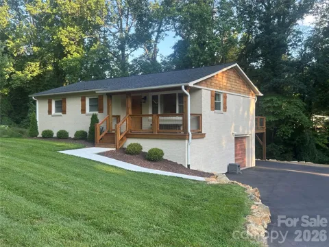 10 Oakwood Drive