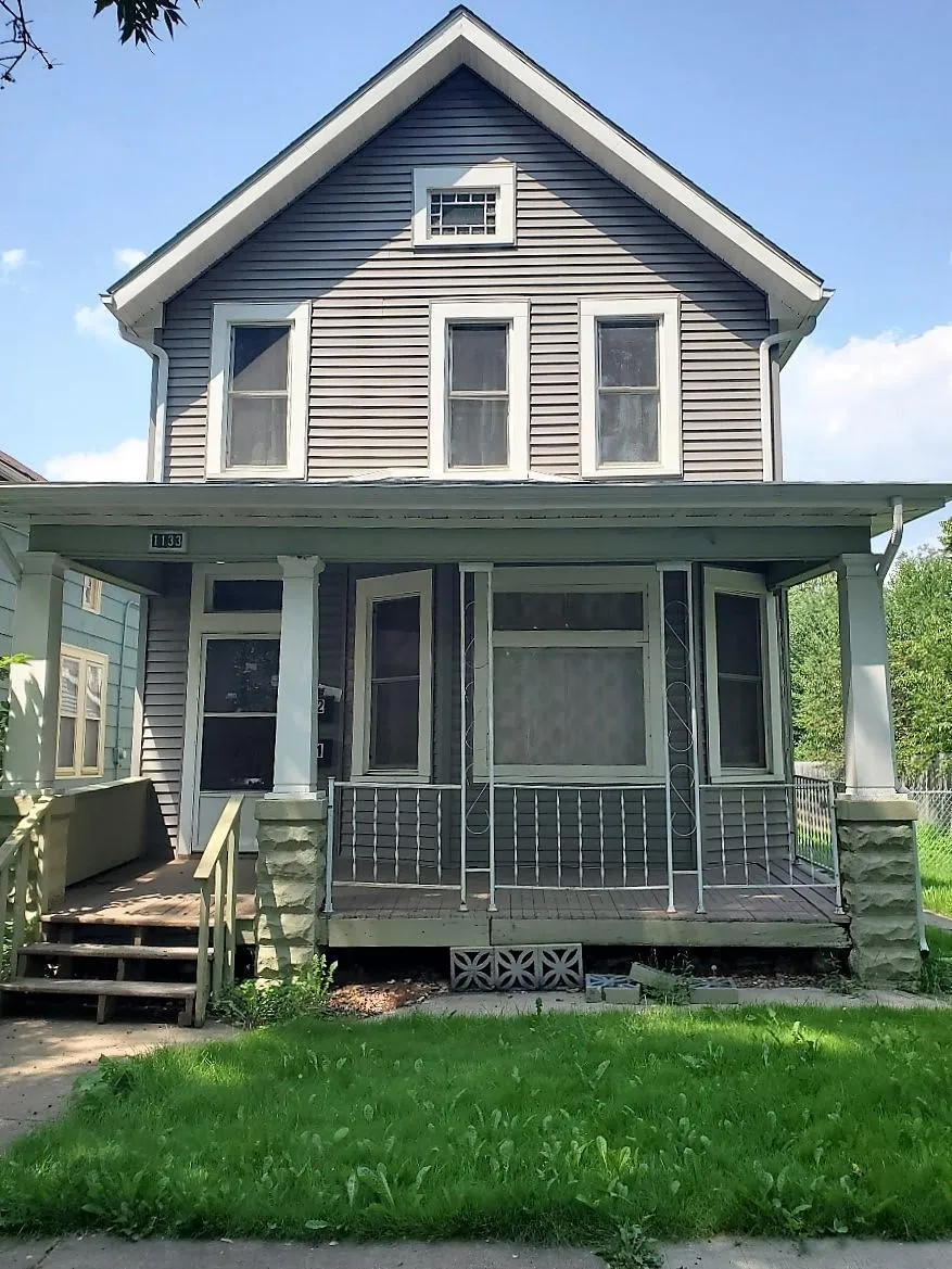 1133 Beech Street ##1 Saint Paul, MN 55106