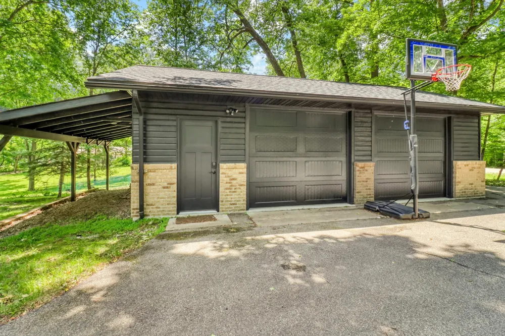 16449 Sugar Island Road Audubon, MN 56511