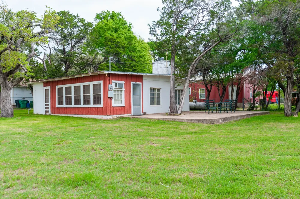137 Center Loop Whitney, TX 76692