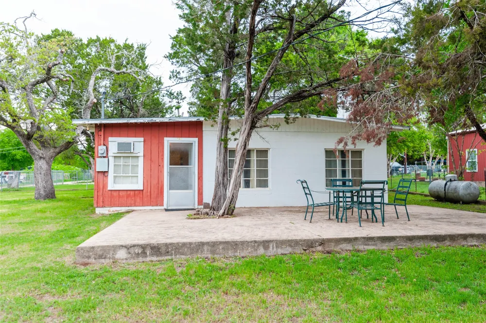 137 Center Loop Whitney, TX 76692